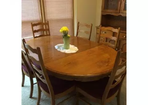 dining room set and hutch